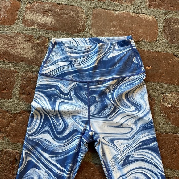 Carbon38 Marble Swirl Blue & White High-Waisted High Rise Workout Leggings Small - Picture 3 of 16